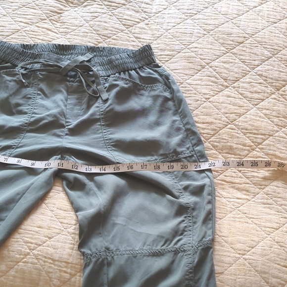 Women's army green Banana Republic drapey joggers size 4 - Picture 8 of 15